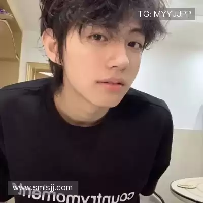 雷波骁